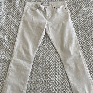 Express Women’s cropped legging MIA mid rise jean in White